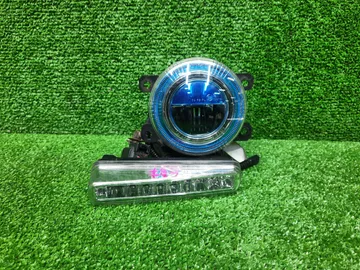 ПРОТИВОТУМАНКА НА HONDA FREED GB7