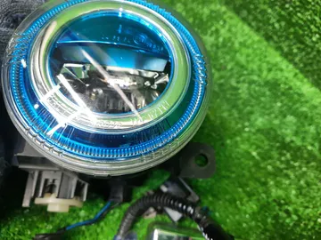 ПРОТИВОТУМАНКА НА HONDA FREED GB7