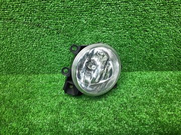 ПРОТИВОТУМАНКА НА TOYOTA SIENTA NHP170G