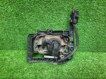 ПРОТИВОТУМАНКА НА MAZDA DEMIO DW3W