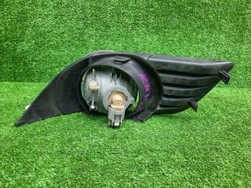 ПРОТИВОТУМАНКА НА TOYOTA IPSUM ACM21W