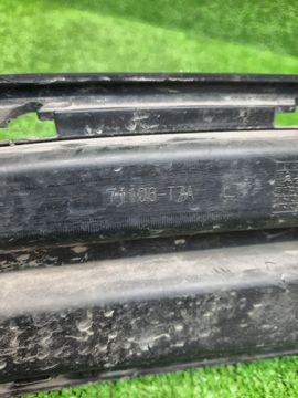 ПРОТИВОТУМАНКА НА HONDA VEZEL RU3