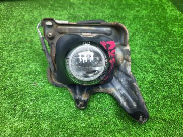 ПРОТИВОТУМАНКА НА TOYOTA CELICA ZZT231