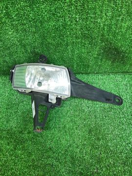 ПРОТИВОТУМАНКА НА TOYOTA ESTIMA ACR50W