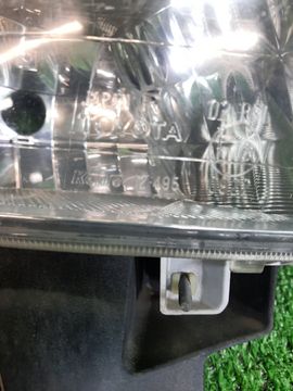 ПРОТИВОТУМАНКА НА TOYOTA ESTIMA ACR50W