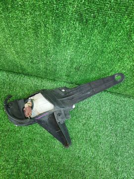 ПРОТИВОТУМАНКА НА TOYOTA ESTIMA ACR50W