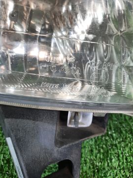 ПРОТИВОТУМАНКА НА TOYOTA ESTIMA ACR50W