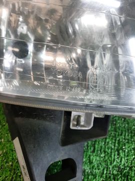 ПРОТИВОТУМАНКА НА TOYOTA ESTIMA ACR50W