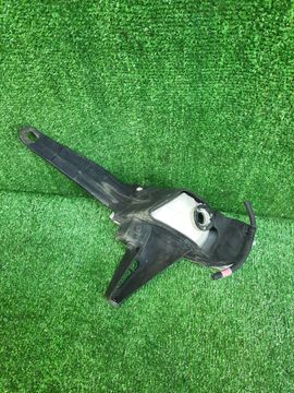 ПРОТИВОТУМАНКА НА TOYOTA ESTIMA ACR50W