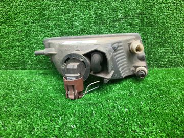 ПРОТИВОТУМАНКА НА TOYOTA PROGRES JCG10