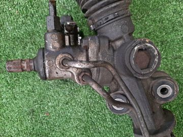 РУЛЕВАЯ РЕЙКА НА TOYOTA PROGRES JCG10 1JZ-FSE