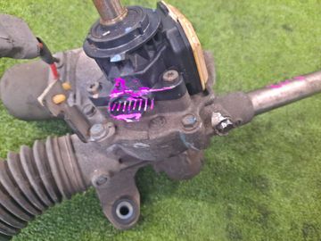 РУЛЕВАЯ РЕЙКА НА SUZUKI SWIFT ZC11S M13A
