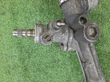 РУЛЕВАЯ РЕЙКА НА TOYOTA PLATZ SCP11 1SZ-FE
