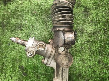 РУЛЕВАЯ РЕЙКА НА TOYOTA VITZ SCP10 1SZ-FE