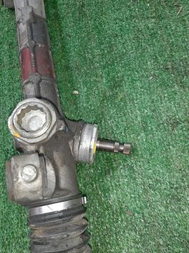 РУЛЕВАЯ РЕЙКА НА TOYOTA ISIS ZNM10G 1ZZ-FE