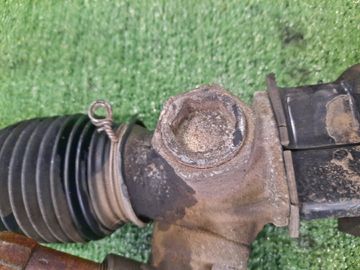 РУЛЕВАЯ РЕЙКА НА NISSAN PRESAGE HU30 VQ30DE