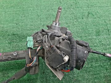 РУЛЕВАЯ РЕЙКА НА HONDA STREAM RN6 R18A