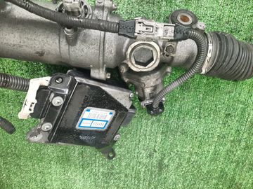 РУЛЕВАЯ РЕЙКА НА TOYOTA CROWN GRS184 2GR-FSE