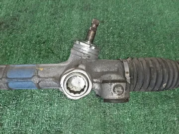 РУЛЕВАЯ РЕЙКА НА TOYOTA PRIUS NHW20 1NZ-FXE