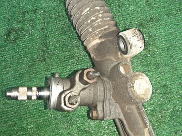 РУЛЕВАЯ РЕЙКА НА TOYOTA PLATZ SCP11 1SZ-FE