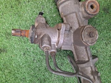 РУЛЕВАЯ РЕЙКА НА TOYOTA ESTIMA ACR30W 2AZ-FE