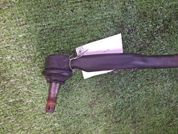 РУЛЕВАЯ РЕЙКА НА TOYOTA ESTIMA ACR30W 2AZ-FE