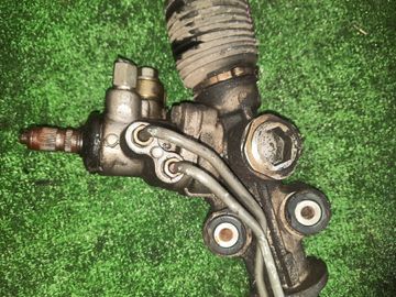 РУЛЕВАЯ РЕЙКА НА TOYOTA MARK II GX100 1G-FE