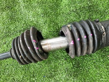 РУЛЕВАЯ РЕЙКА НА NISSAN ELGRAND ALWE50 VG33E