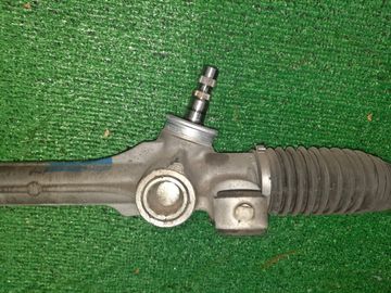 РУЛЕВАЯ РЕЙКА НА TOYOTA ISIS ZGM10G 2ZR-FAE