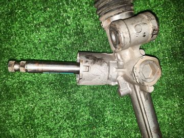 РУЛЕВАЯ РЕЙКА НА SUZUKI SWIFT ZC13S K10C