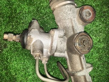 РУЛЕВАЯ РЕЙКА НА TOYOTA ESTIMA ACR30W 2AZ-FE