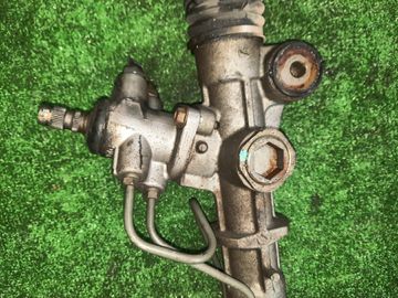 РУЛЕВАЯ РЕЙКА НА TOYOTA ESTIMA ACR30W 2AZ-FE