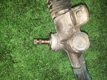 РУЛЕВАЯ РЕЙКА НА TOYOTA PRIUS NHW20 1NZ-FXE