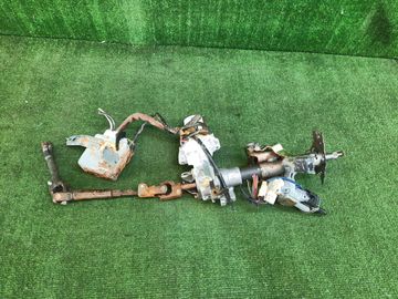 РУЛЕВАЯ КОЛОНКА НА TOYOTA COROLLA NZE121