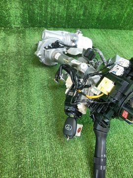 РУЛЕВАЯ КОЛОНКА НА TOYOTA PROBOX NHP160V