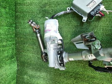 РУЛЕВАЯ КОЛОНКА НА TOYOTA PROBOX NHP160V