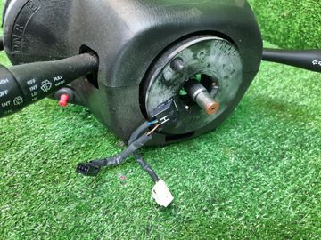 РУЛЕВАЯ КОЛОНКА НА NISSAN TINO V10