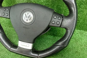 РУЛЬ НА VOLKSWAGEN JETTA 1K2