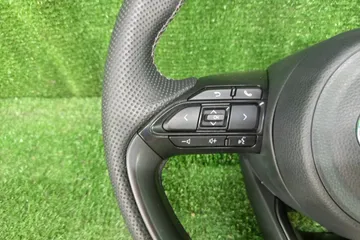 РУЛЬ НА TOYOTA AQUA MXPK11