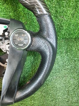 РУЛЬ НА TOYOTA PRIUS ZVW30