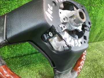 РУЛЬ НА TOYOTA HARRIER GSU30