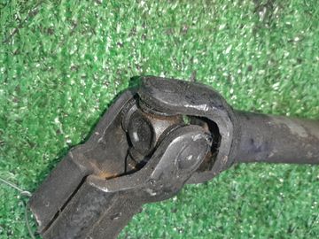 РУЛЕВОЙ КАРДАНЧИК НА TOYOTA CAMRY GRACIA MCV25W 2MZ-FE