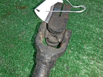 РУЛЕВОЙ КАРДАНЧИК НА MITSUBISHI CANTER FE50E 4M51