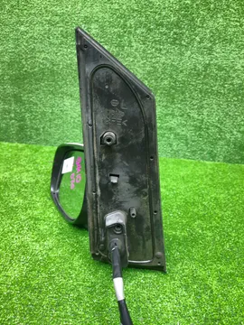 ЗЕРКАЛО НА TOYOTA ISIS ZNM10W
