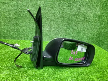 ЗЕРКАЛО НА TOYOTA PRIUS NHW20