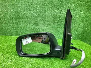 ЗЕРКАЛО НА TOYOTA PRIUS NHW20