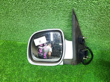 ЗЕРКАЛО НА TOYOTA CAMI J102E