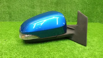 ЗЕРКАЛО НА TOYOTA AQUA NHP10