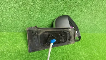 ЗЕРКАЛО НА TOYOTA VITZ NCP131