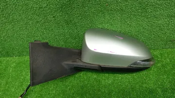 ЗЕРКАЛО НА TOYOTA VITZ NCP131